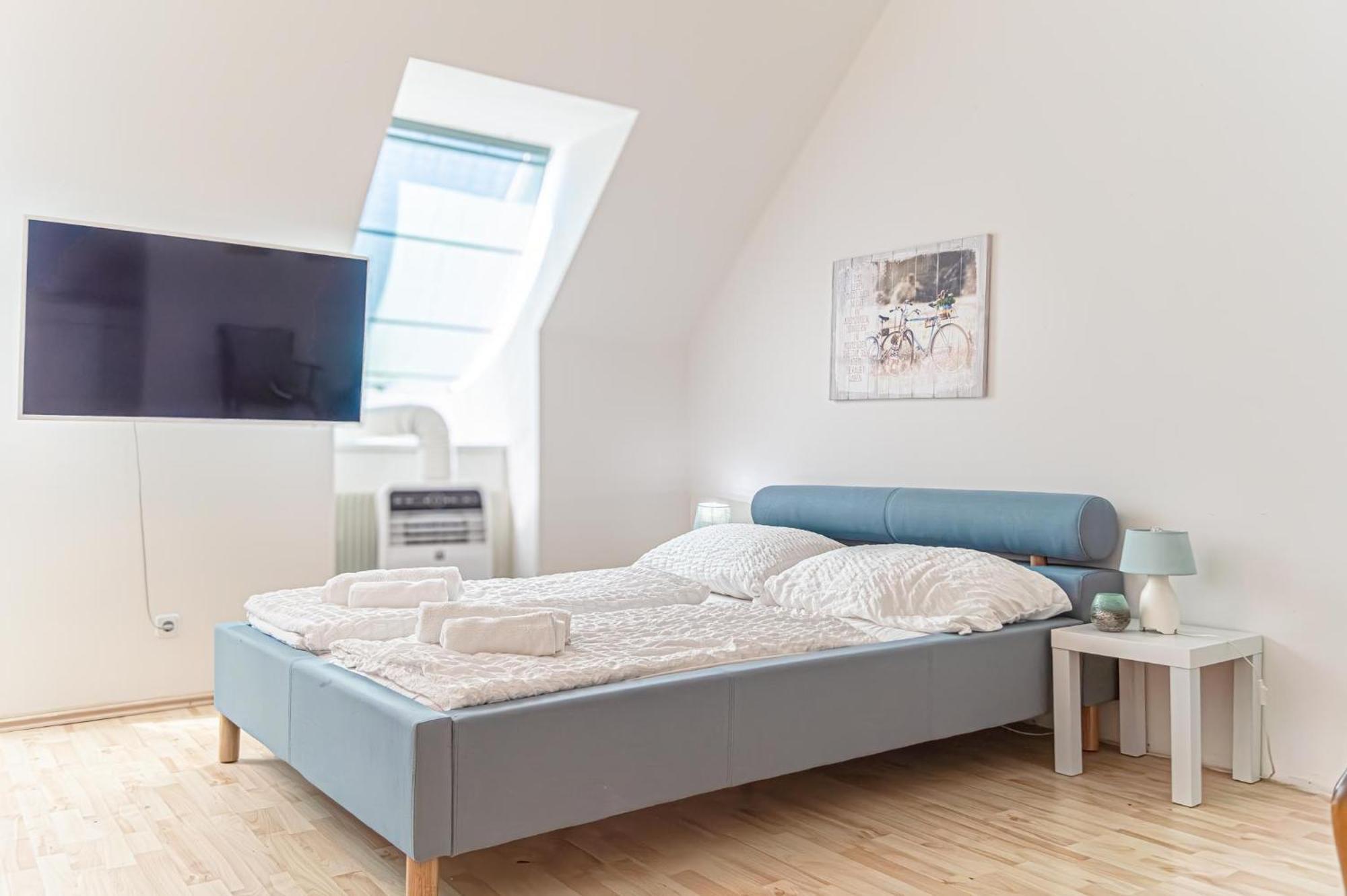 Lovely 2Br Apartment - Ideal For Long Stays Відень Екстер'єр фото