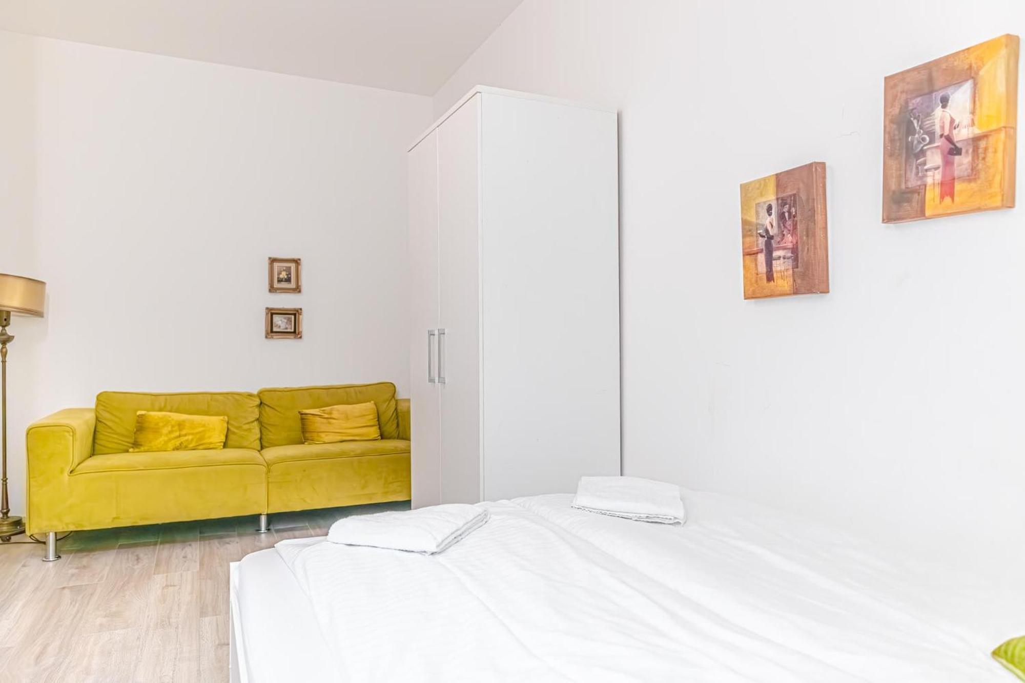 Lovely 2Br Apartment - Ideal For Long Stays Відень Екстер'єр фото